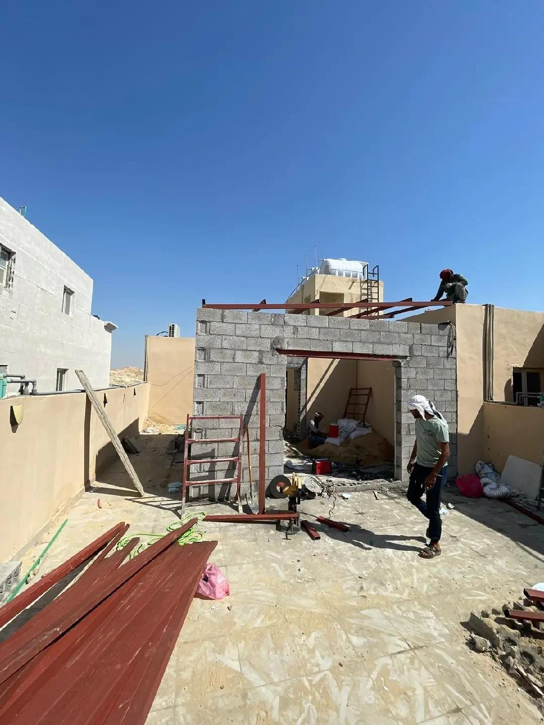 بناء ملاحق ومجالس خارجية في القطيف | تصميم وتنفيذ حسب مساحة المنزل