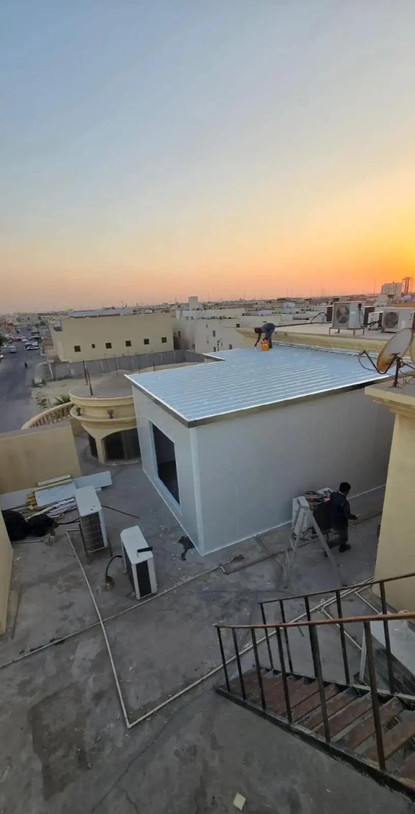 تركيب ساندوتش بانل في الجبيل | للمستودعات والملاحق